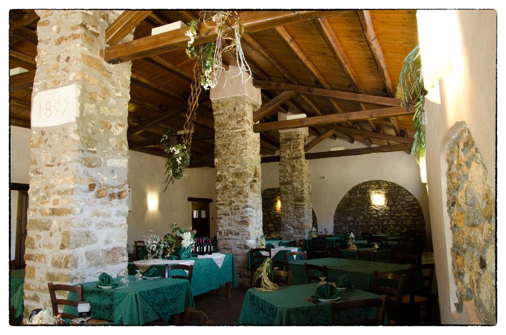 Agriturismo Sant'Agata Piana Degli Albanesi Zewnętrze zdjęcie