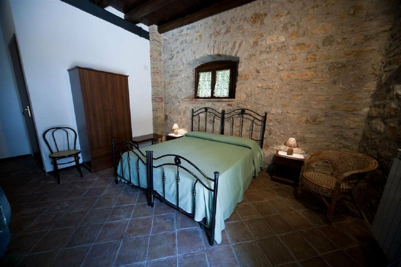 Agriturismo Sant'Agata Piana Degli Albanesi Zewnętrze zdjęcie
